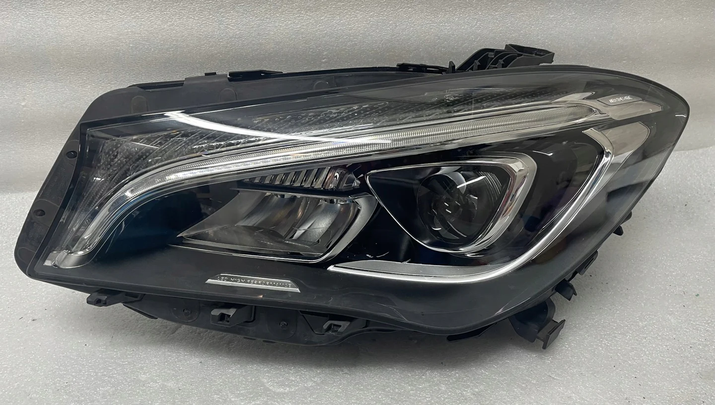 Mercedes-Benz CLA-Class Left Xenon Headlight Assembly (A1179067800) 2013-2016 Pre-Facelift