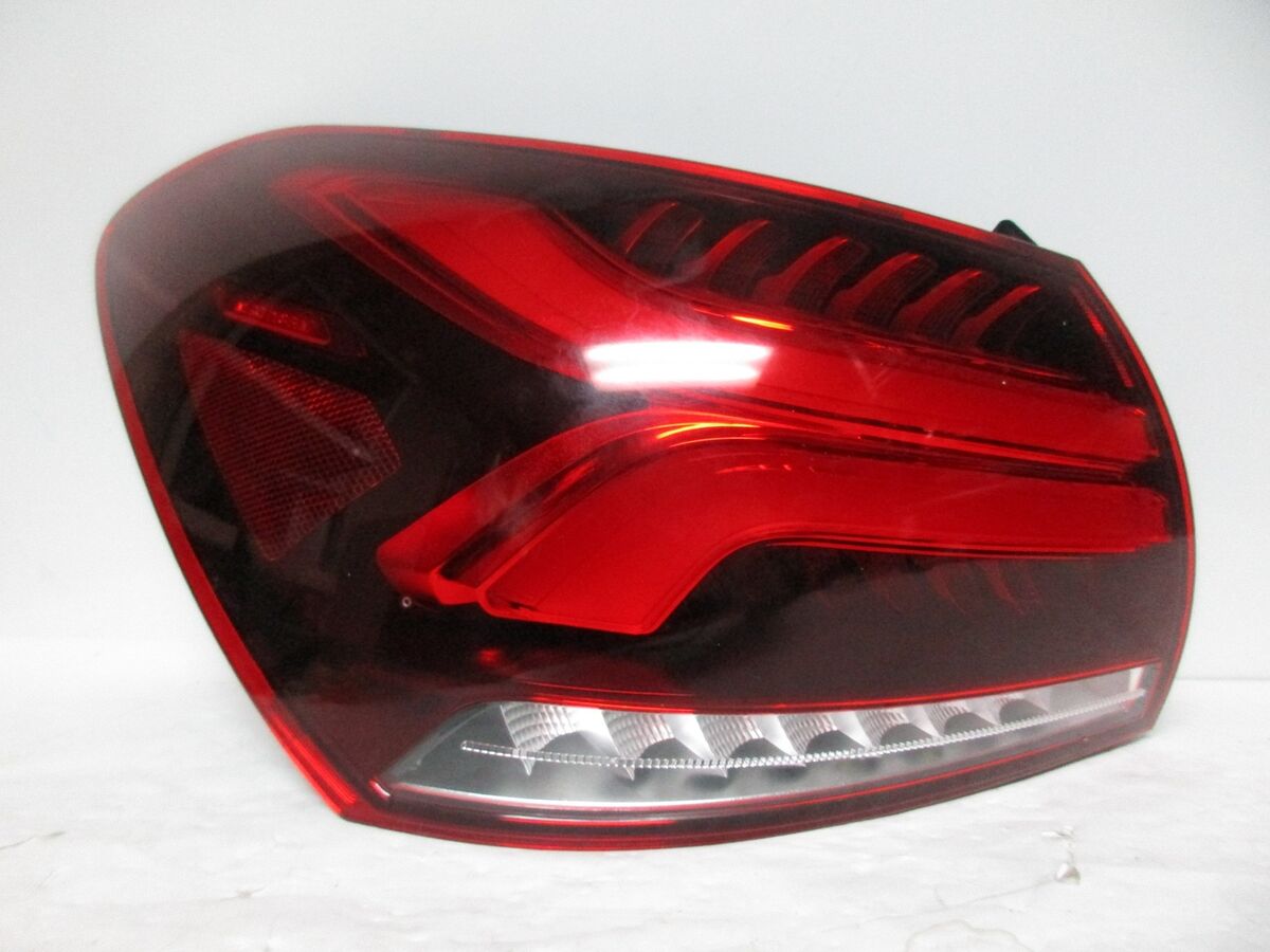 Mercedes-Benz Left Tail Light – A1779067300 – W177 A-Class Facelift (2019–2023)