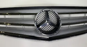 Mercedes-Benz Front Grille – A2048800023 – W204 Sedan & Coupe Pre-Facelift 2007–2011 Mercedes-Benz Front Grille – A2048800023 – W204 Sedan & Coupe Pre-Facelift 2007–2011